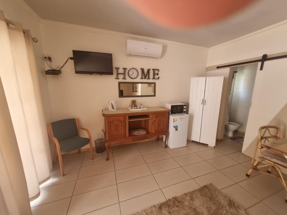 Sondela Bed & Breakfast 알리왈 노스 외부 사진